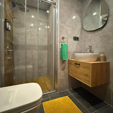 Sencer Aparthotel 3*